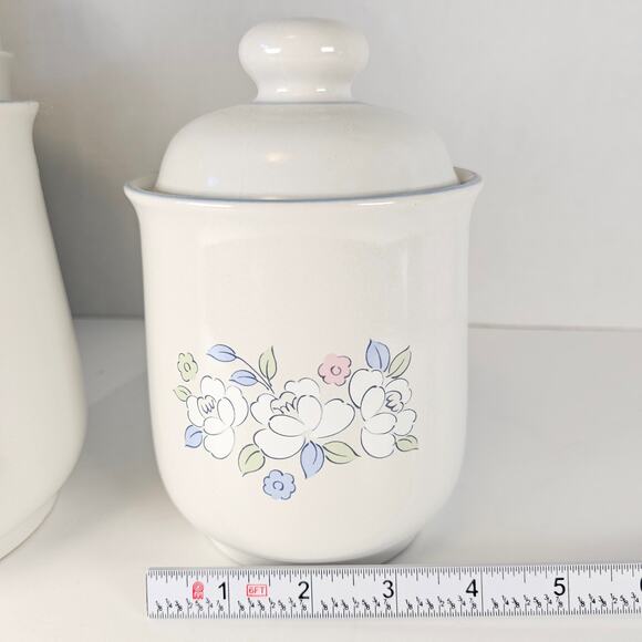 Chantilly Fleur de Lune Japan Stoneware Canister Set of 2 Floral Kitchen Vintage - Picture 4 of 12